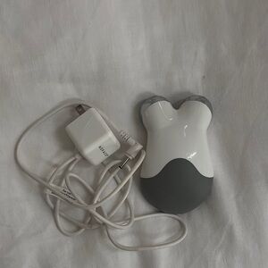 NuFace Facial Toning Device - White and Gray